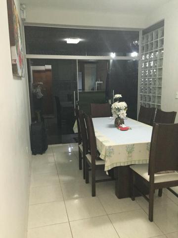 Excelente Casa 3 Qts - Bairro Cabral