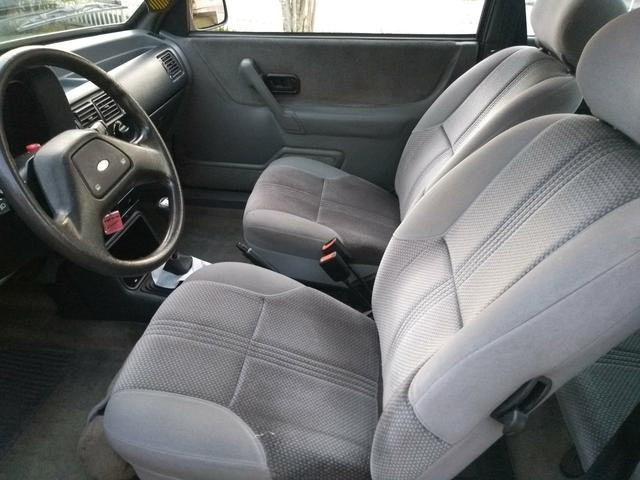 Verona GLX AP 1.8 relíquia 99 km - Foto 14