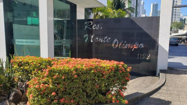 IMPERDÍVEL!!! Excelente apartamento no Tirol