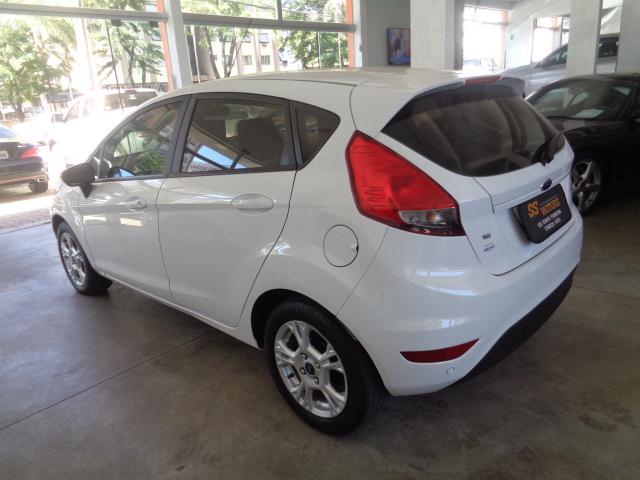 FORD FIESTA 2015/2016 1.6 SE HATCH 16V FLEX 4P MANUAL - Foto 3