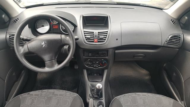 Peugeot 207 1.4 2010 única dona - Foto 5