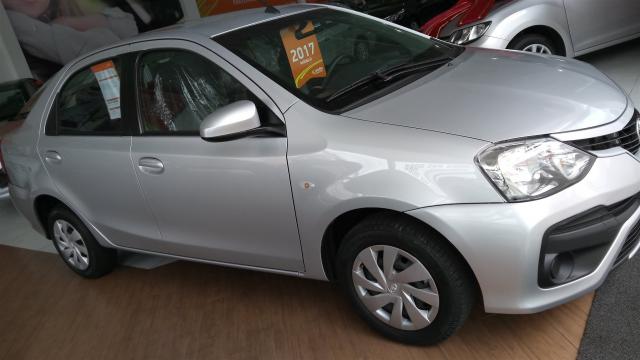 TOYOTA ETIOS 2018/2019 1.5 X PLUS 16V FLEX 4P AUTOMÁTICO - Foto 4