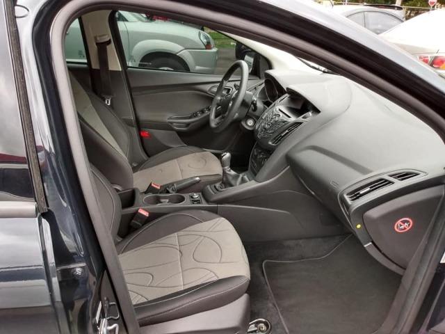 Focus Hatch 1.6 S - Foto 6
