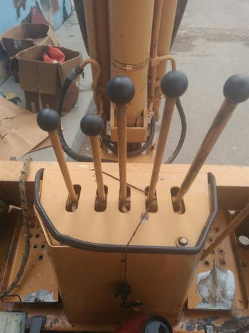 Retroescavadeira CASE SUPER H ANO 97 - Foto 3