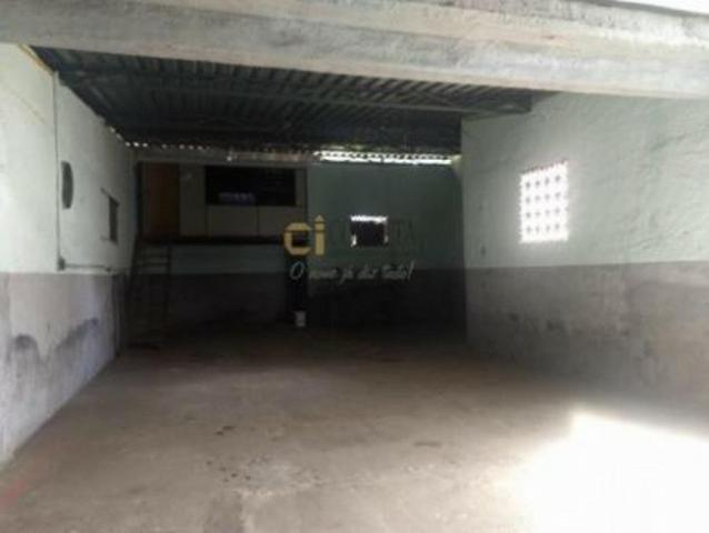 Ótimo galpão em Ouro Preto com mais de 200 m²!