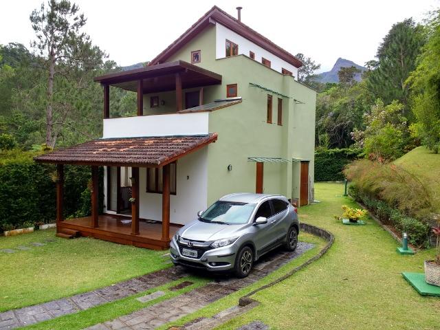 Casa de condomínio próximo ao hotel Le Canton, Teresópolis