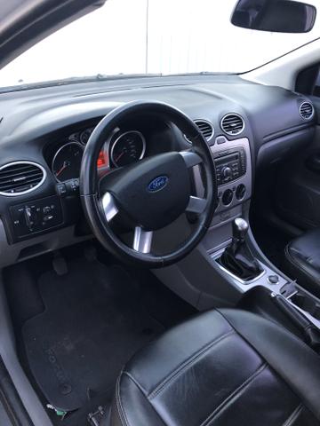 Focus hatch 1.6 2013 - Foto 4