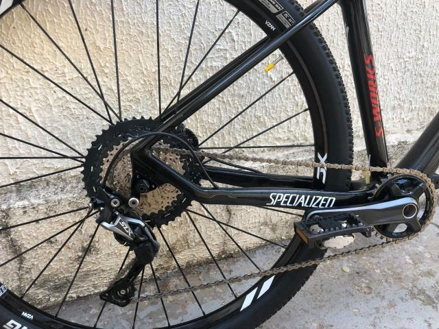 Bicicleta MTB Carbono aro 29 - Foto 3