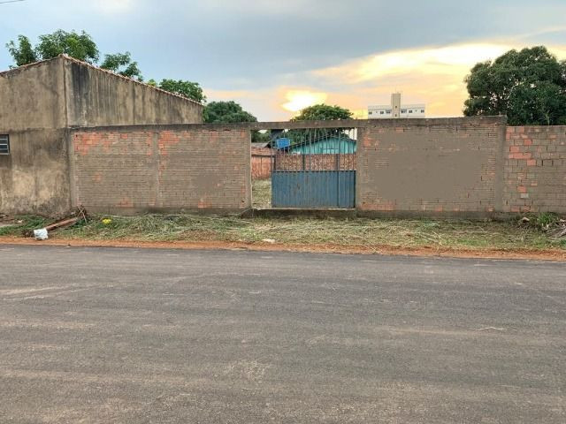 Vende-se Terreno 12x30m (360m²)- Escriturado - Bairro Cunia