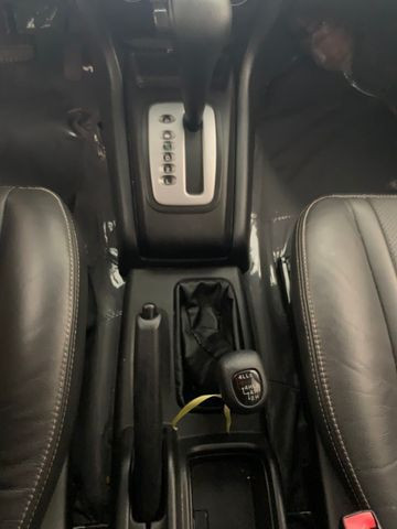 Pajero Tr4 14/15 Automatico 4x4 - Foto 11