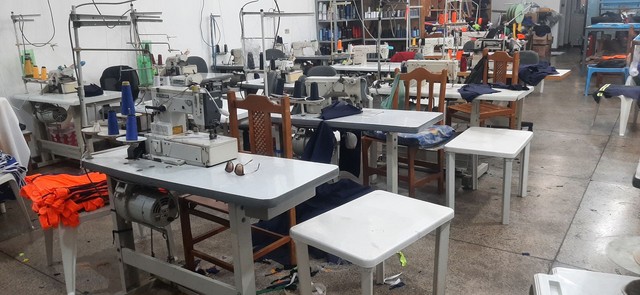 VENDO CONFECÇÃO COMPLETA , BOMBANDO CARTEIRA DE CLIENTES TOP