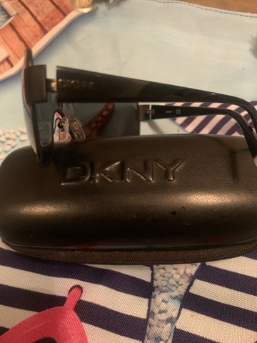 Óculos DKNY impecavel - Foto 2