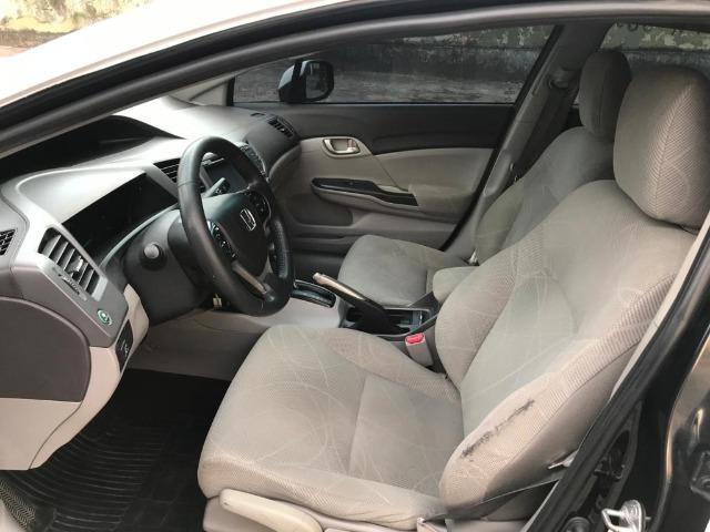 Honda civic lxs 1.8 automático gnv G5 único dono - Foto 4