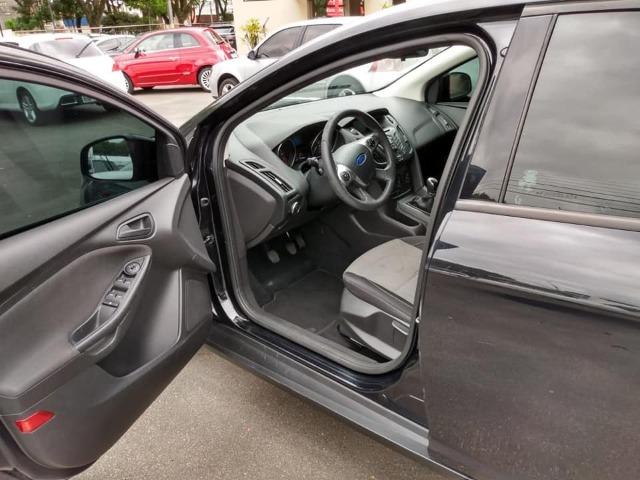 Focus Hatch 1.6 S - Foto 5