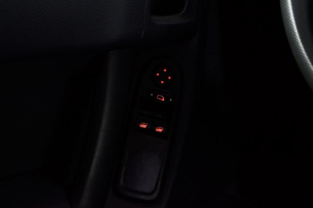 Citroën C3 Origine 1.5 Flex 8V 5p Mec. - Preto - 2014 - Foto 19