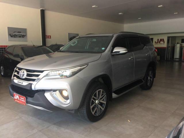 Toyota Hilux SW4 SRX 4X4 - Foto 4