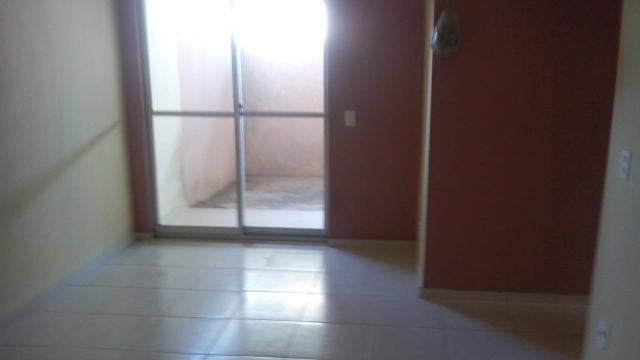 Aluga-se apartamento no condomínio Salinas - Foto 5