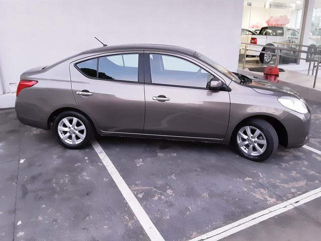Versa SL 1.6 2013 Completo (81) 9 * HN veículos - Foto 5
