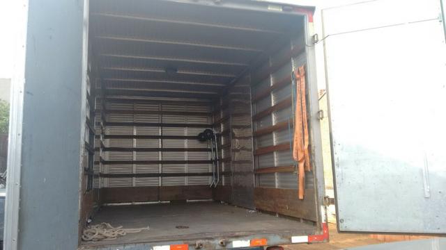 Fretes mudanças e carretos em geral - Foto 2