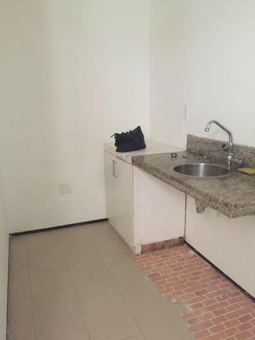 Salas comerciais em excelente localização - Foto 7