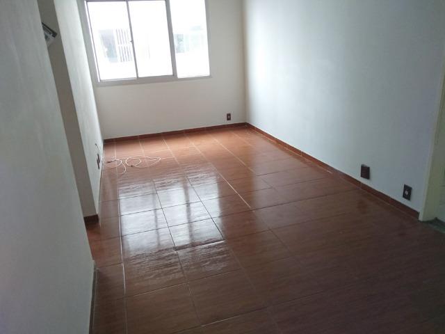 Alugo Todos os Santos apartamento 3 qts 2 banheiros elevador e vaga