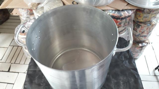 Caldeirão pra feijoada 40 litros - Foto 4