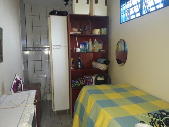 Vendo linda casa em condomínio fechado na DF 425(Pego sua casa no Setor de Mans?es!) - Foto 14