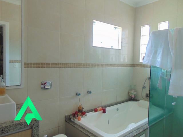 Lindíssima casa com piscina, no Bairro da Velha!! - Foto 12