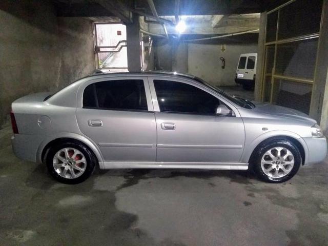 Vendo ou troco astra 2008 automático - Foto 3