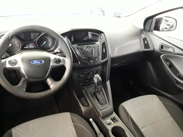 Ford focus 1.6 automático 2014 aceito trocas - Foto 2