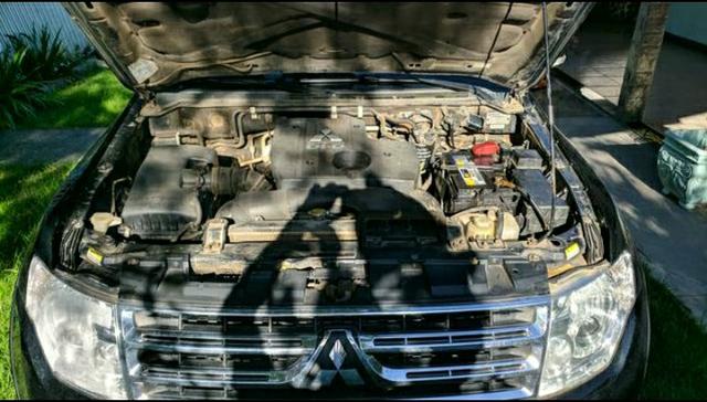 Pajero Full HPE 3.2 Turbo Diesel Aut. 2009/2009 - Foto 3