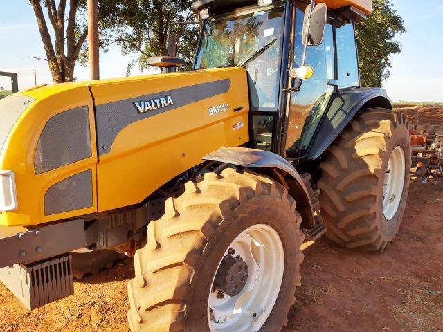 BM 110 ano 2014/ único dono 3.574h valor R$ 130 mil