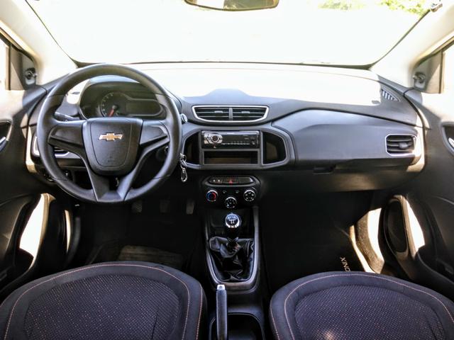 Onix LT 2013, 1.0 completo, novíssimo, tudo pago 2020! - Foto 12