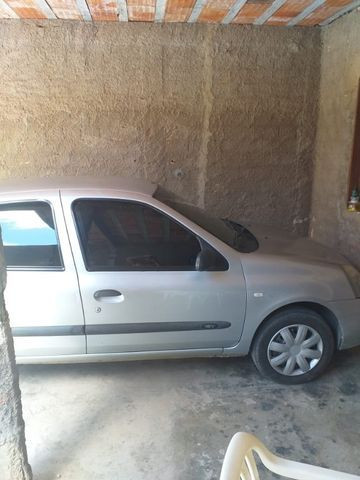 Clio sedan - Foto 2