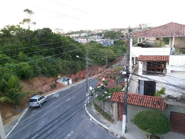 Quartos em casa mobiliada, cond. fechado na Paralela - Unijorge, Cab e metrô