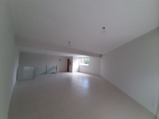 Alugo Sala Comercial com 131 m² na Via 89, Setor Sul - Foto 7