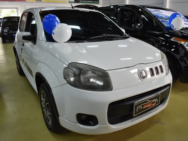 FIAT UNO 2012 1.4 SPORTING 8V FLEX 4P MANUAL