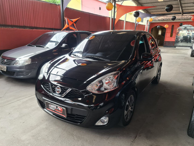 NISSAN MARCH 2015 1.0 1 MIL DE ENTRADA AÉRCIO VEÍCULOS GGV
