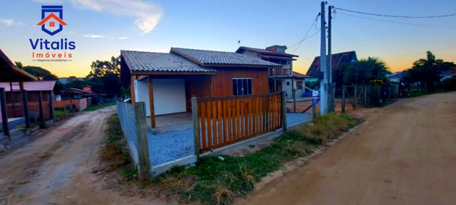 Barbada !! Casa em Imbituba, localizada no bairro Sambaqui - Foto 2