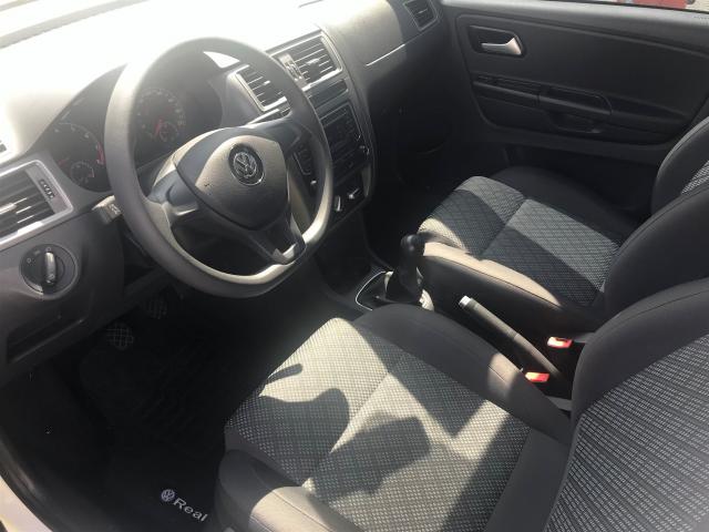 VOLKSWAGEN FOX 2017/2017 1.0 MPI TRENDLINE 12V FLEX 4P MANUAL - Foto 7