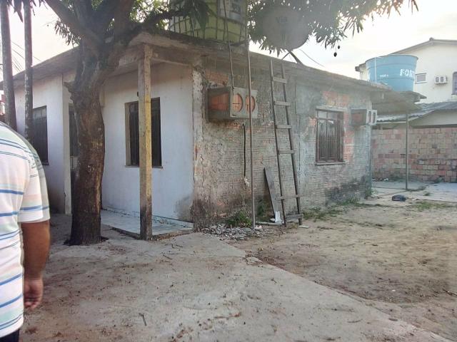 Vende-se CASA