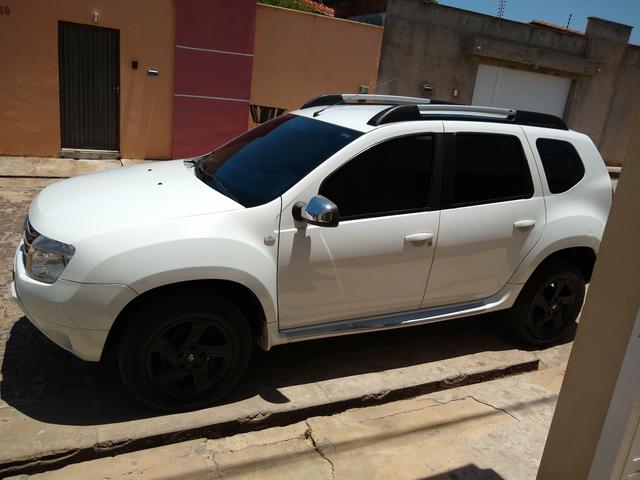 Vendo Duster 1.6 completo manual bem conservado
