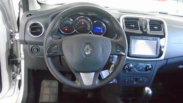 RENAULT SANDERO DYNAMIQUE FLEX 1.6 16V - Foto 5