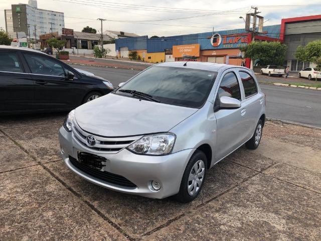 Etios em perfeito estado