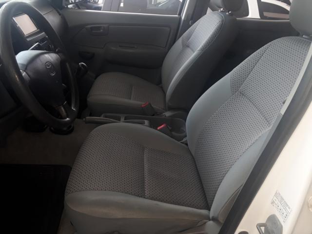 TOYOTA HILUX CD D4-D 4X4 2.5 16V 102CV TB DIES. - Foto 7