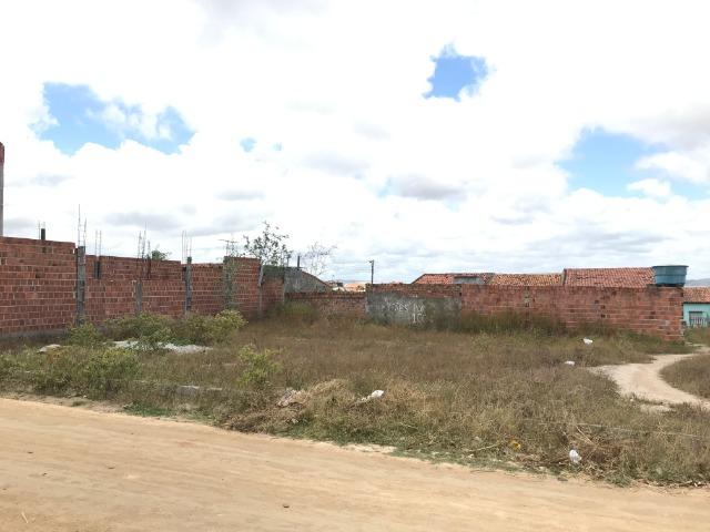 Terreno 10 X 20 (200,00m²) - Bezerros-PE