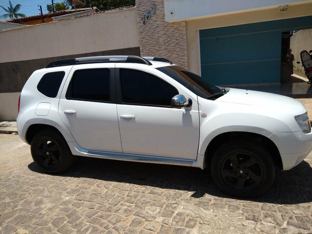 Vendo Duster 1.6 completo manual bem conservado - Foto 6