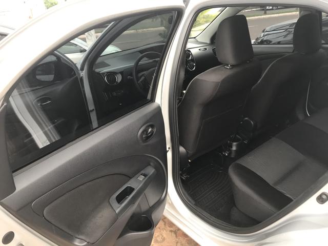 Toyota etios x plus 1.5 - Foto 6