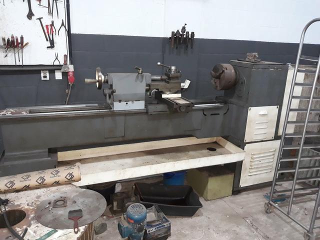 Torno mecânico 400mm x 1500 nardini chama no zap * - Foto 5