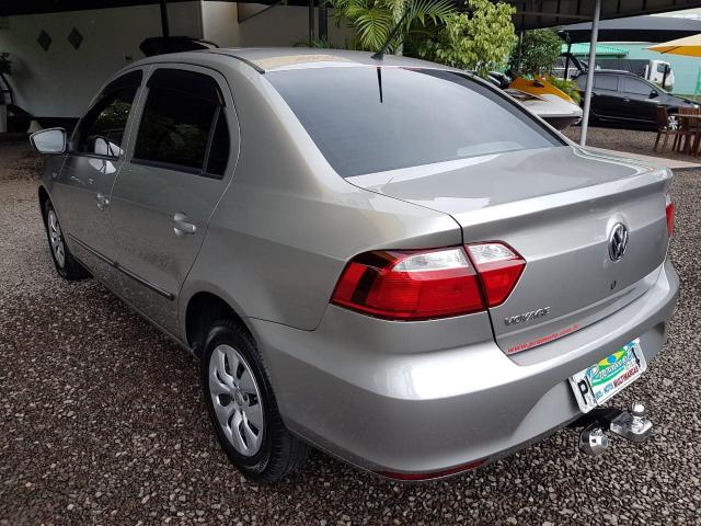 VOLKSWAGEN VOYAGE 2014/2015 1.0 MI TRENDLINE 8V FLEX 4P MANUAL - Foto 5